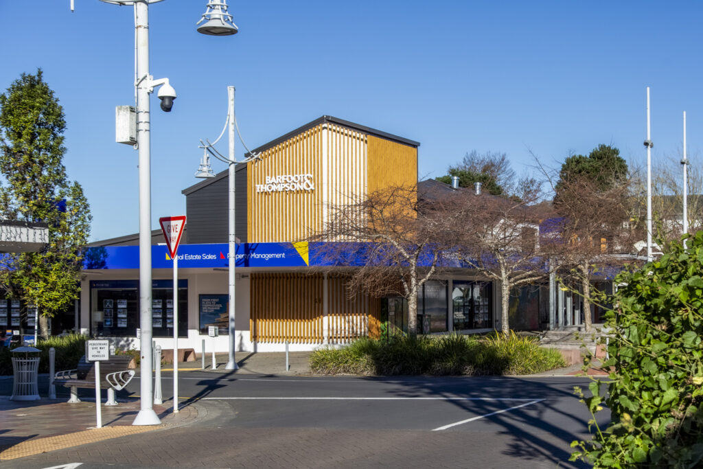 Barfoot and Thompson facade and cladding installation with aliclad, fire rated doors and windows, screens.